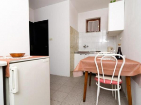 Apartment Dalmatin uljana - Two-Bedroom Apartment 2